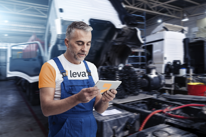 product-mockup_leva+_workshop-management